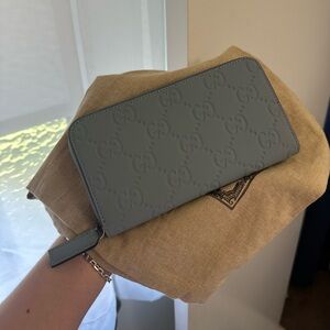 Gucci GG Zip Wallet